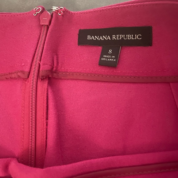 Banana Republic Pink Pencil Skirt - Picture 2 of 5